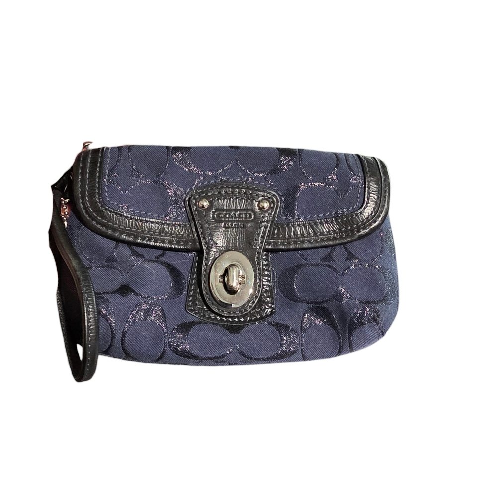 #95 Coach Navy Blue Wristlet